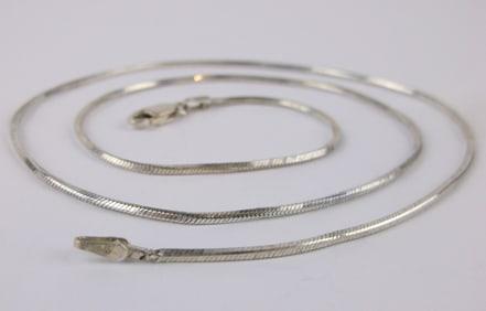 Stunning Vintage Sterling Silver Chain Necklace 18.5"