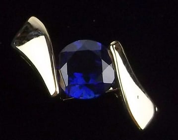 New Vintage 14kt Gold 1ct Sapphire Solitaire Pendant 1.64g