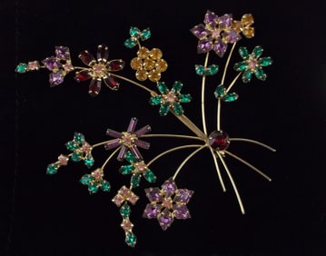 Big Mint Vintage 1950s Rhinestone Flower Brooch