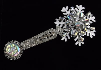 Big Mint Enameled Rhinestone Moonface Snowflake Brooch Scepter