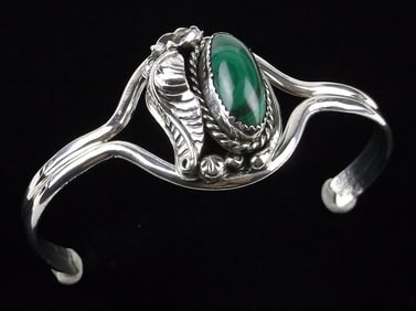 Mint 1960s Zuni Sterling Silver Malachite Cuff Bracelet 6.5-8"