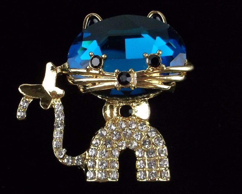 Mint Enameled Rhinestone Cat Brooch: Mint Condition, In Like New Condition, Perfect