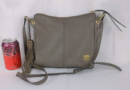 Stunning Vince Camuto Leather Crossbody Handbag Purse: excellent condition