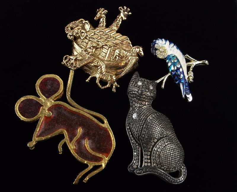 4 Stunning Vintage Animal Brooch Lot Cat Bird Mouse (1 of 3)
