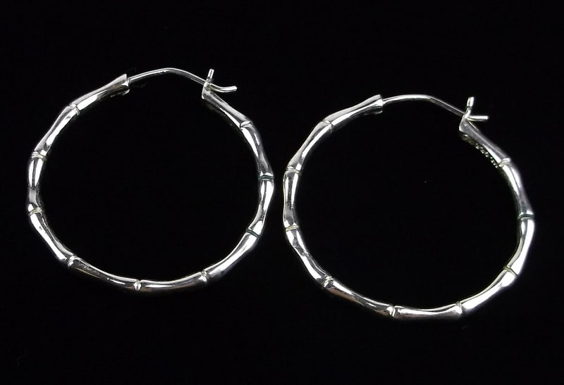 New Vintage Sterling Silver Bamboo Hoop Earrings: Solid Sterling Silver Guaranteed, in Brand New Never Worn Condition.