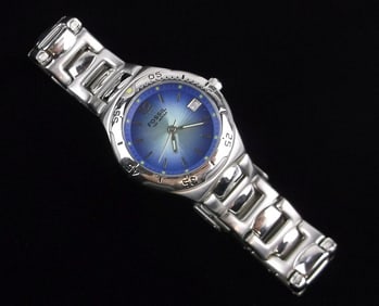 Mint Vintage Fossil Watch In Box Works Great
