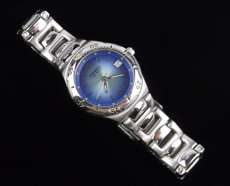 Mint Vintage Fossil Watch In Box Works Great (1 of 4)