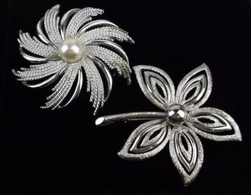 2 Stunning Vintage 1960s Big Brooch Lot