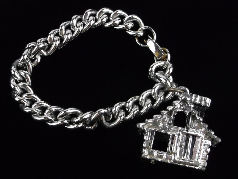 Stunning Vintage 1960s Germany Birdhouse Bracelet 7": excellent condition