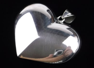Big Mint Vintage Sterling Silver Heart Pendant