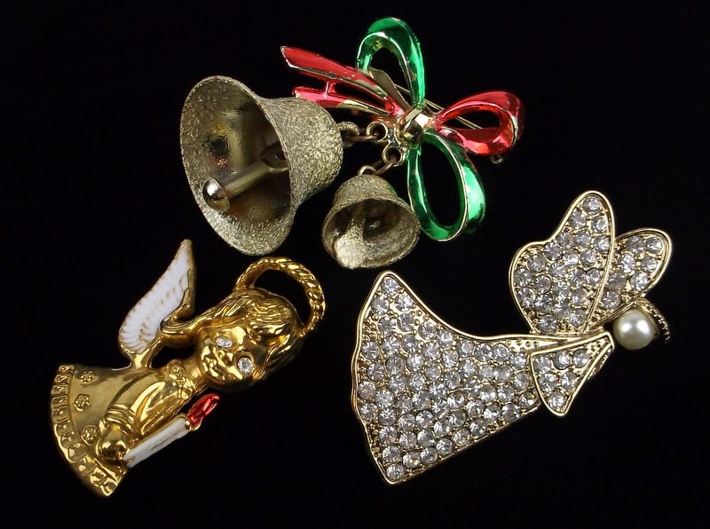 Gorgeous Vint Enameled Rhinestone Christmas Brooch Lot (1 of 3)