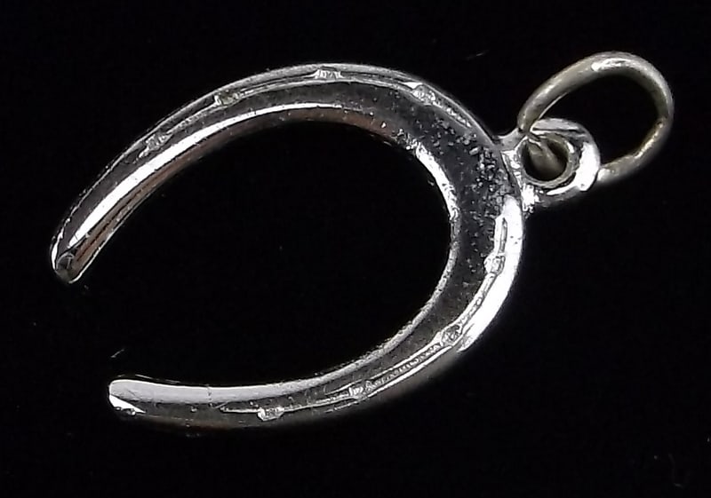 Mint Vintage 1960s Sterling Silver Horse Shoe Luck Pendant: Guaranteed Solid 925 Sterling Silver, in Excellent Condition