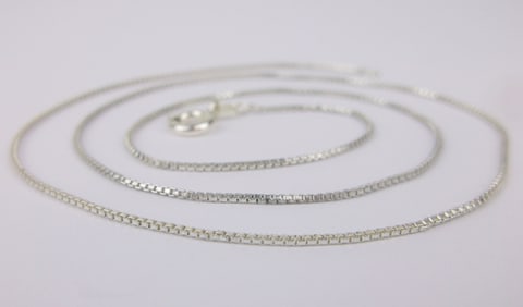 Mint Vintage Italian Sterling Silver Box Chain Necklace 18"