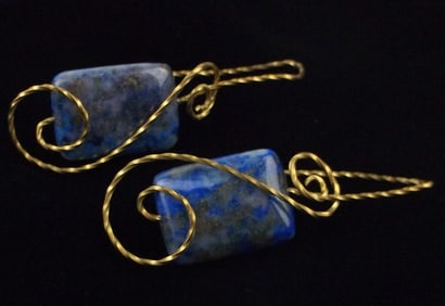 Mint 10kt GF Lapis Lazuli Earrings