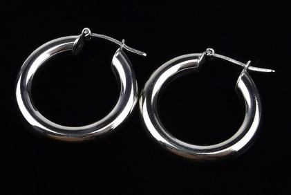 Mint Vintage Sterling Silver Hoop Earrings