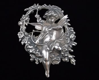 Mint Vintage Sterling Silver Cherub Repousse Brooch Pendant