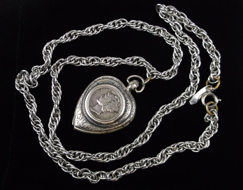 Stunning Vint 1943 US Silver Dime Watch Necklace 26" Works Gr8 (1 of 6)