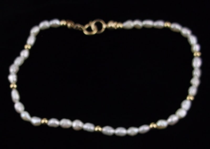 New Vintage 14kt GF Pearl Bracelet 8" (1 of 2)