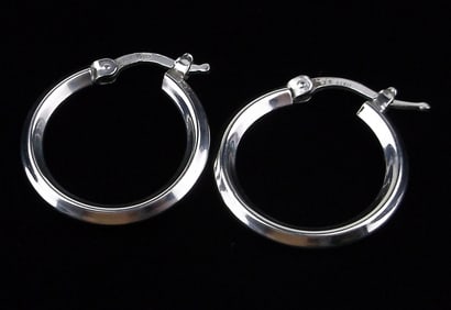 Mint Vintage Sterling Silver Hoop Earrings