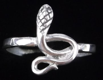 New Vintage Sterling Silver Snake Ring Size 9