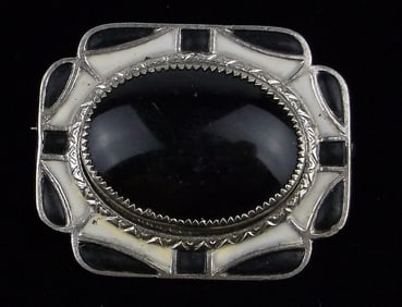 Mint Vintage 1920s Art Deco Enameled Rhinestone Brooch