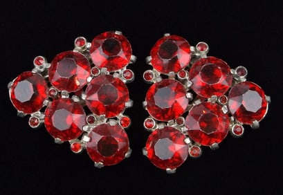 Mint 1920s Art Deco Ruby Red Rhinestone Fur Clip Brooch Set