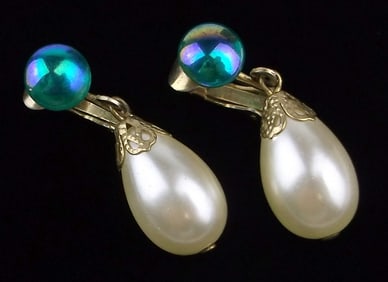 Mint Vintage 1960s Coro Craft Rhinestone Drop Earrings