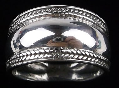 Stunning Vintage Thick Sterling Silver Dome Band Ring 9