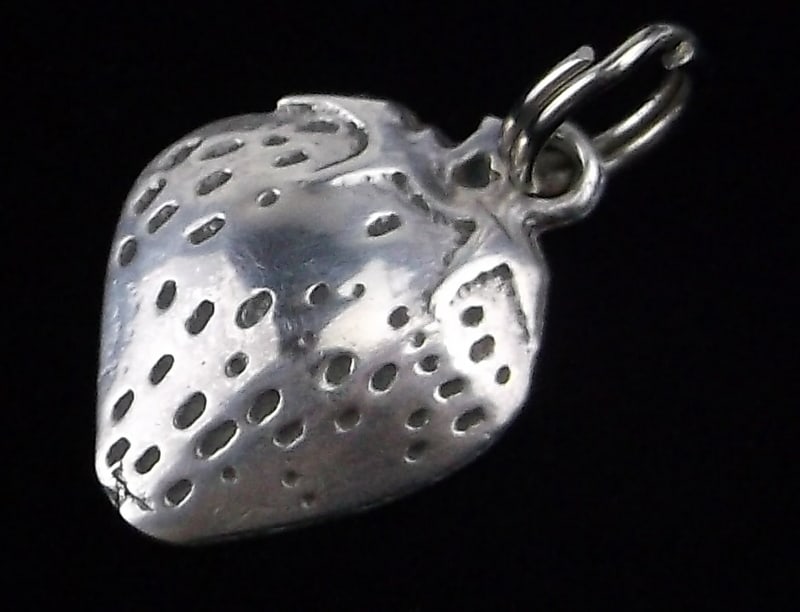 Mint Vintage Sterling Silver Strawberry Goodness Charm Pendant: Guaranteed Solid 925 Sterling Silver, in Excellent Condition