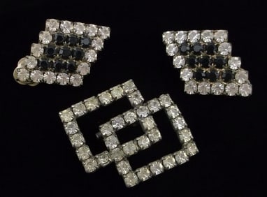 Gorgeous Vintage 1960s Rhinestone Brooch Earrings Set