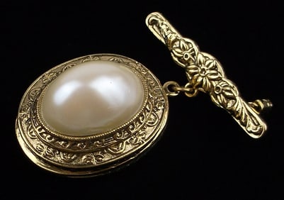 Mint Vintage 1960s Faux Pearl Locket Brooch