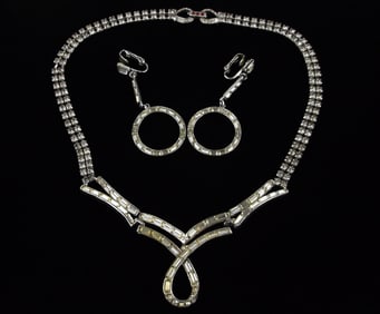 Mint 1950s Designer Quality Rhinestone Necklace Earrings 16"