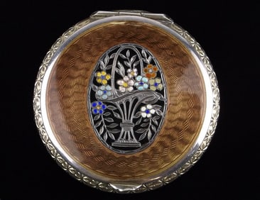Mint 1920s Austria Sterling Silver Guilloche Compact Art Deco