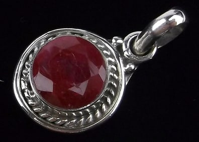 New Bali Sterling Silver 1ct Ruby Pendant