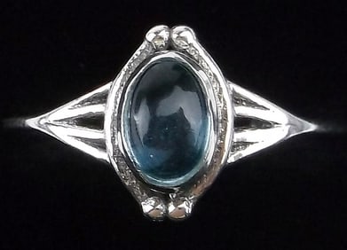 New Sterling Silver Blue Stone Ring 7