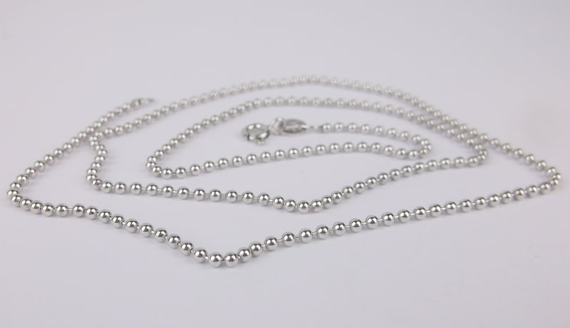 New Vintage Italian Sterling Silver Ball Chain Necklace 20": Solid Sterling Silver Guaranteed, in Brand New Never Worn Condition.