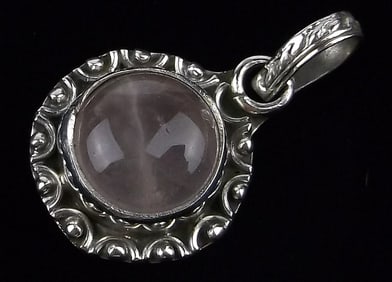 New Bali Sterling Silver Rose Quartz Pendant