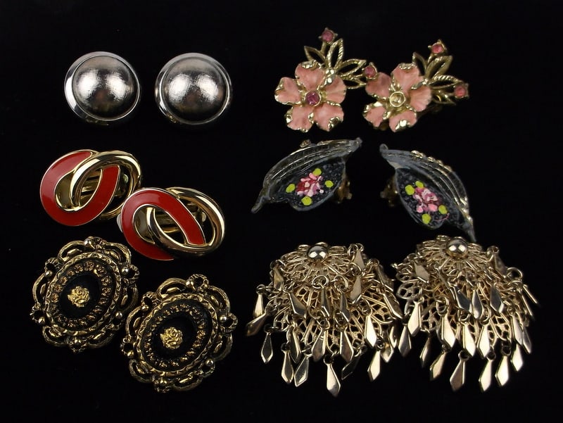 6 Gorgeous Vintage 1950s-80s Earrings Sets Lot (1 of 2)