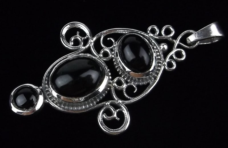 New Bali Sterling Silver Onyx Pendant (1 of 3)