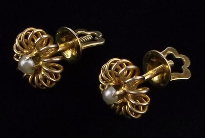 Mint Antique 1940s 10kt Gold Pearl Screw Back Earrings 1.11g