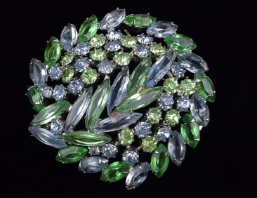 Mint Vintage 1960s Juliana Rhinestone Brooch Emerald Green