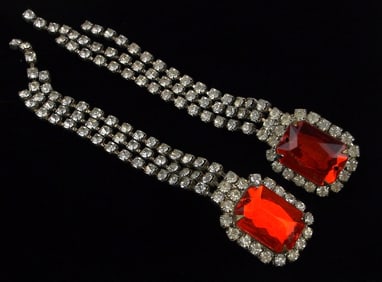 Stunning Vintage 1960s Big Rhinestone Drop Earrings