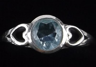 New Sterling Silver Blue Stone Ring 7