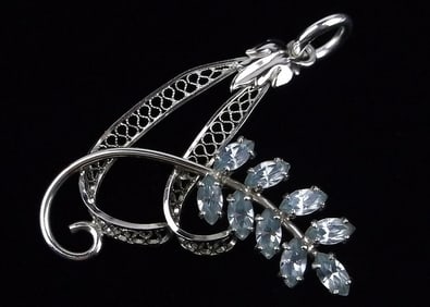 New Vintage 1960s Sorrento Sterling Silver Rhinestone Pendant