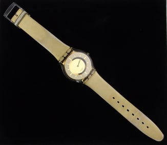Vintage Swiss SWATCH Watch Gold Needs Battery