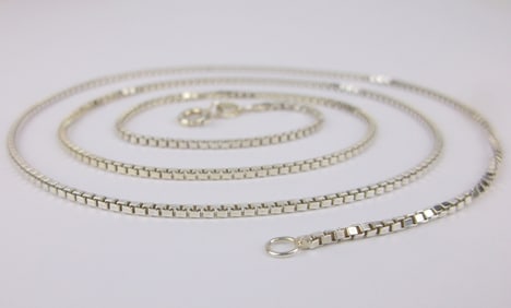 Mint Vintage Italian Sterling Silver Box Chain Necklace 24"