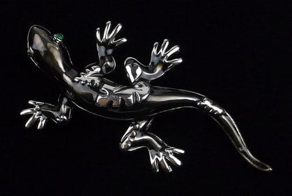Mint Enameled Rhinestone Lizard Brooch