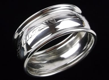 Mint Antique English Signed Sterling Silver Napkin Ring Holder