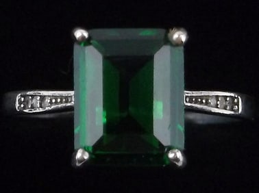 Mint Vintage Sterling Silver 2ct Cocktail Ring 9