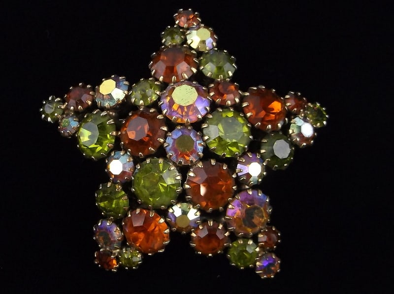 Mint Vintage 1950s Rhinestone Star Brooch (1 of 4)